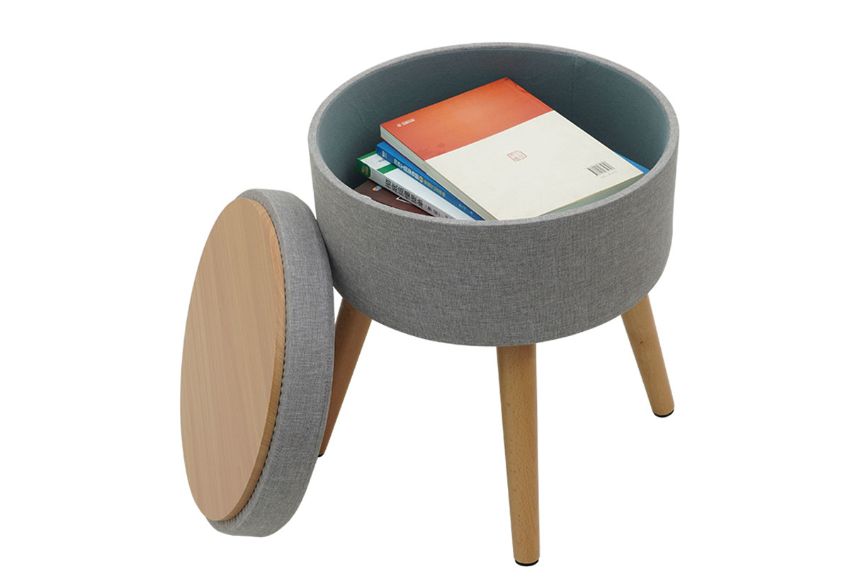 Το σκαμπό Riva σε γκρι χρώμα.